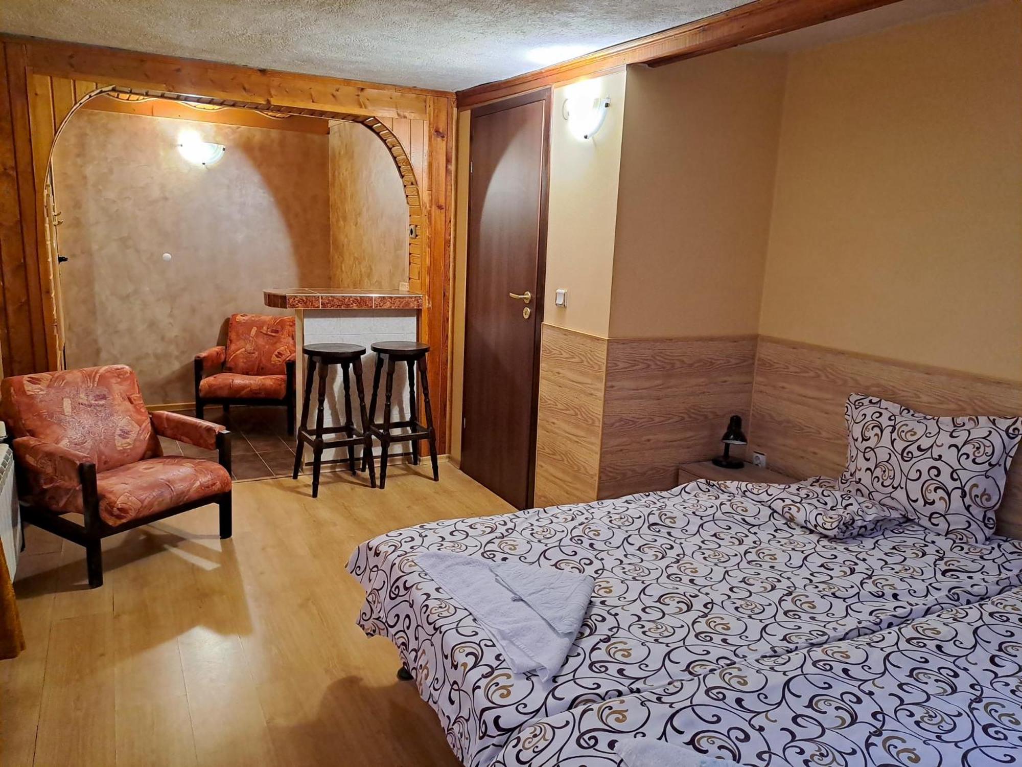Kovacha Guest House Raduil Luaran gambar